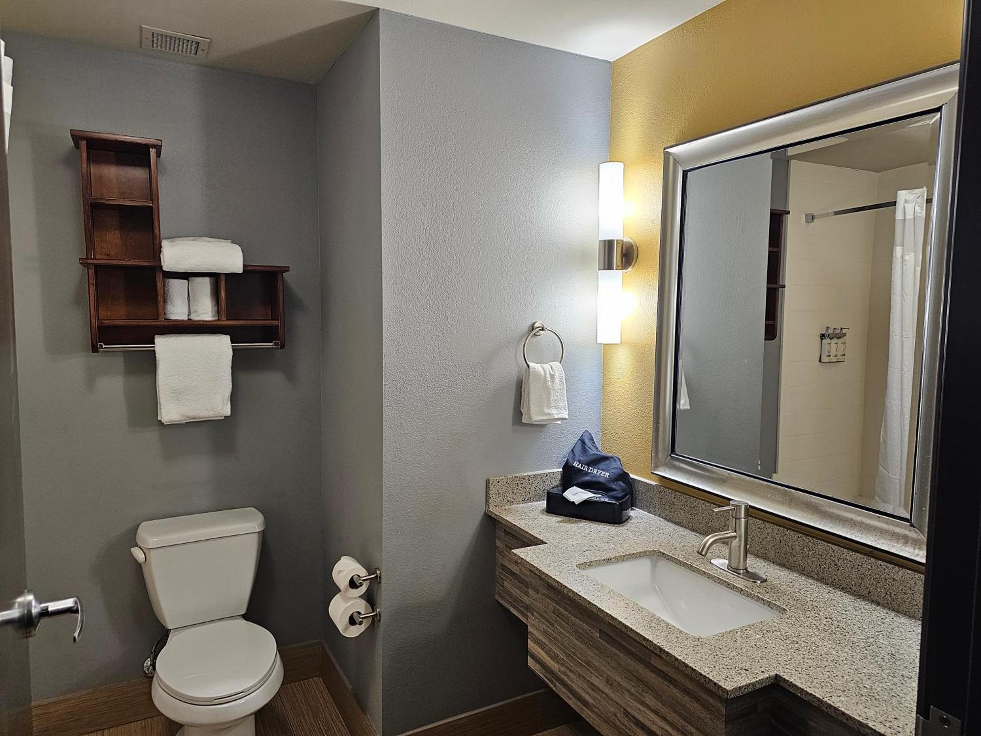 Holiday Inn Express & Suites Perry-National Fairground Area By Ihg Екстериор снимка
