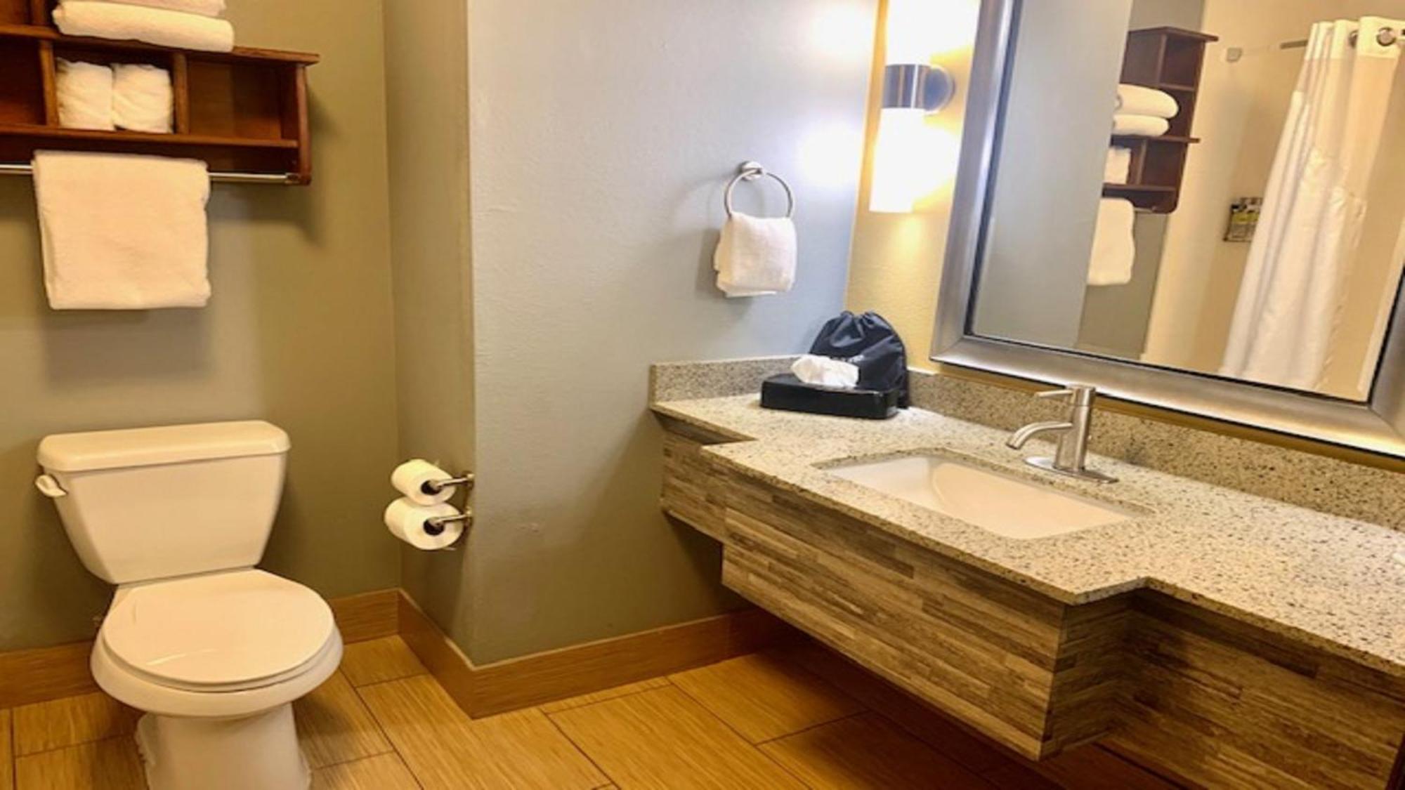 Holiday Inn Express & Suites Perry-National Fairground Area By Ihg Екстериор снимка